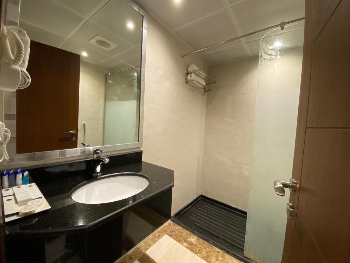 La Defence Blue Hotel Jeddah Exterior foto