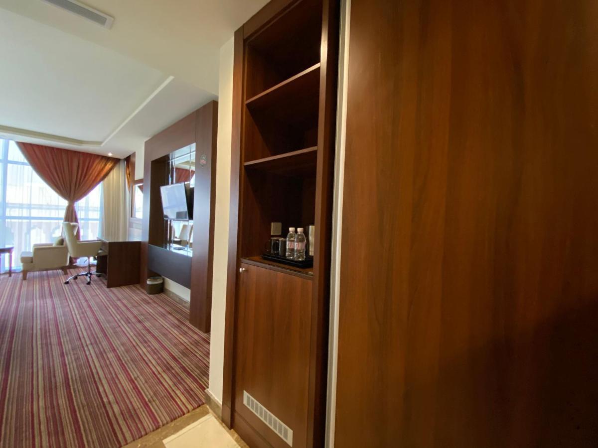 La Defence Blue Hotel Jeddah Exterior foto