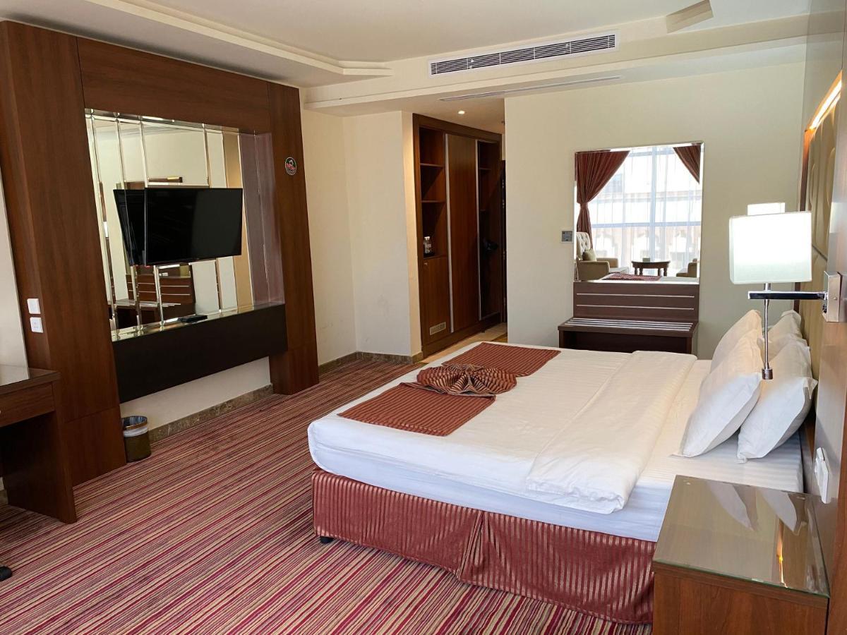 La Defence Blue Hotel Jeddah Exterior foto